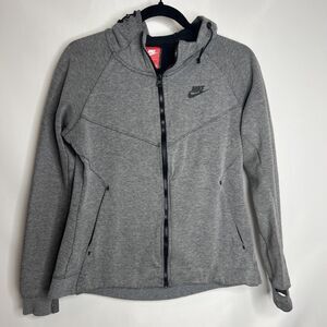 Nike Women's Size Medium Sweatshirt Windrunner Full-Zip Gray Thumb Holes